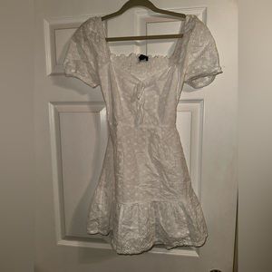 State white mini dress size S.  Worn one time in perfect condition.